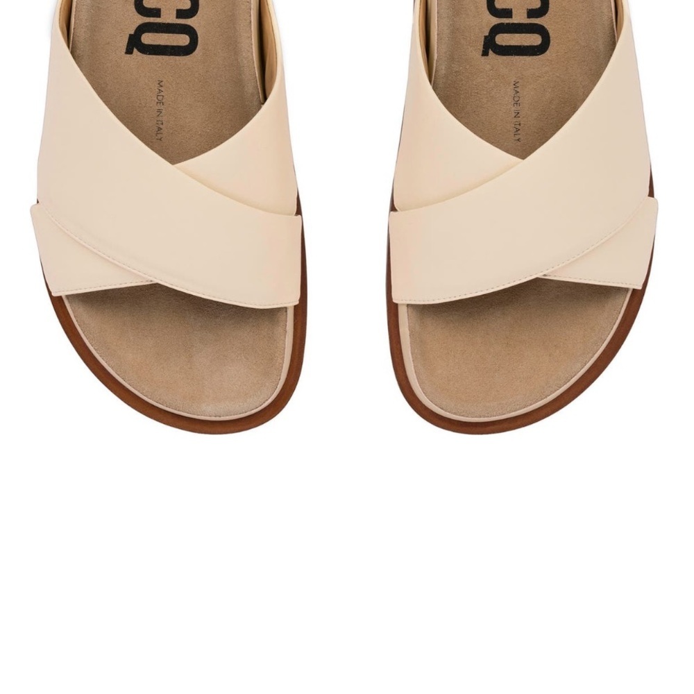 LABUCQ Mo Slide Mule Sandal - Picture 11 of 15